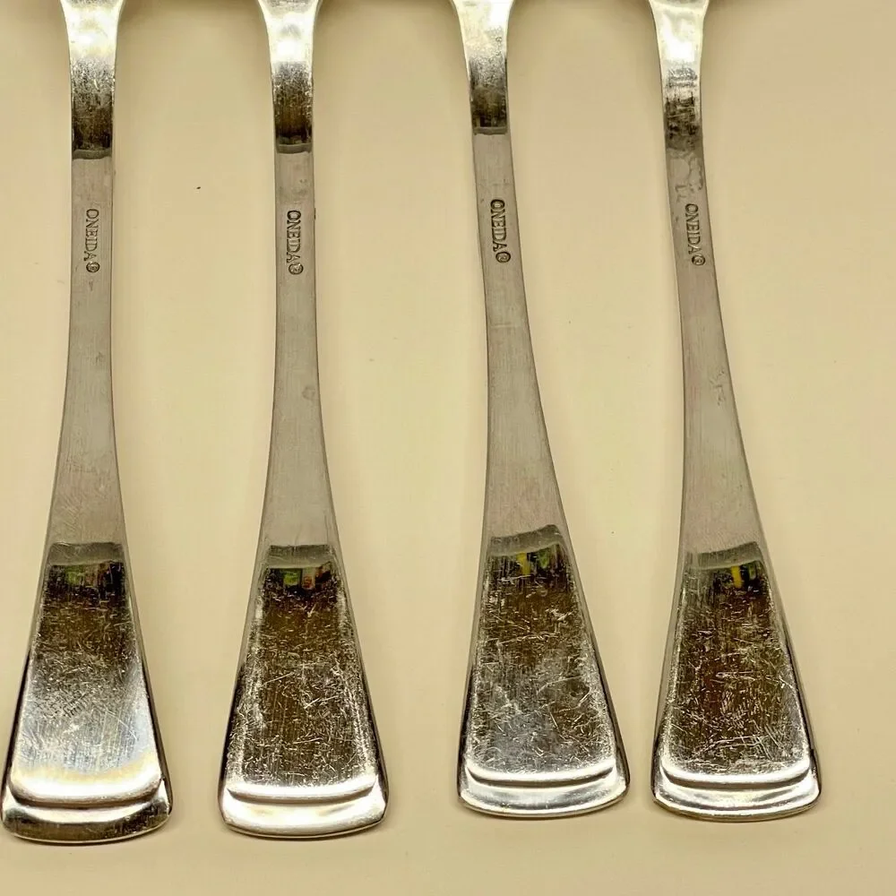 Oneida Silver Emma Mirror Stainless Steel Flatware set of 4-7